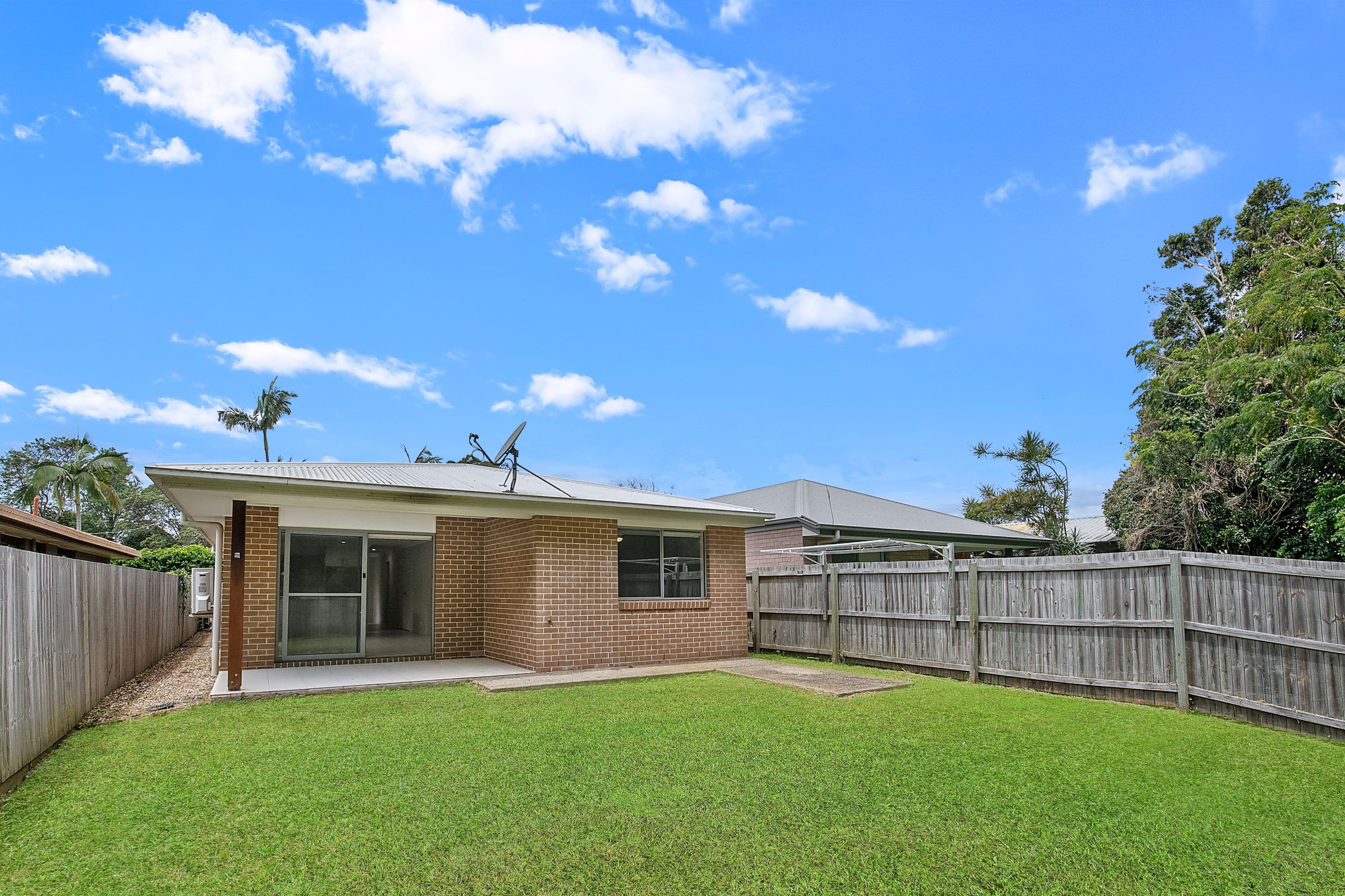 52 Langdon Street, Cleveland QLD 4163, Cleveland - Thumbnail 2