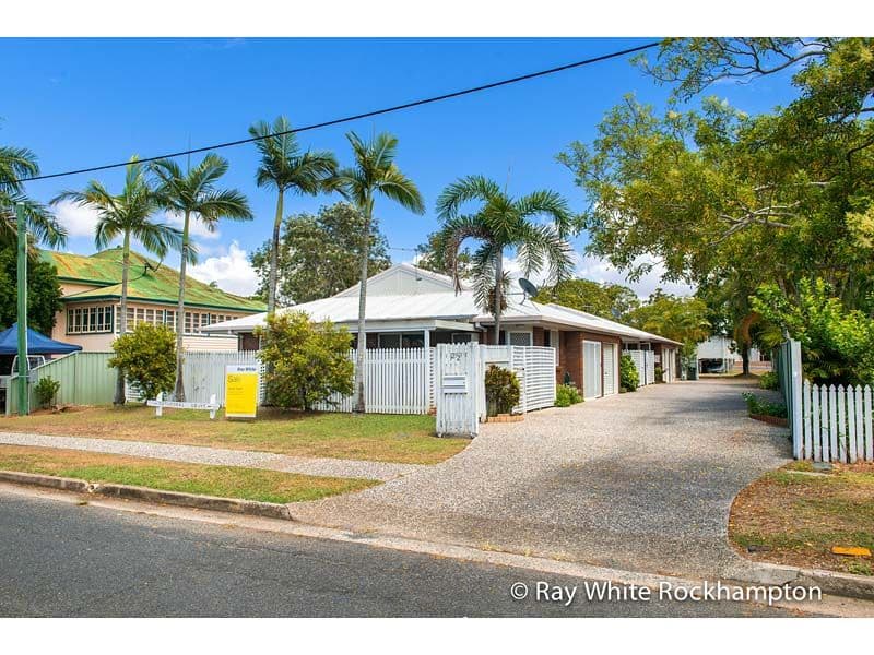 22 Weinholt Street, Allenstown QLD 4700, Allenstown - Thumbnail 2