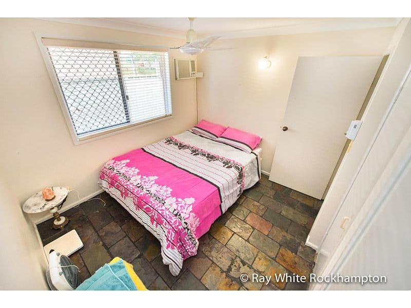 22 Weinholt Street, Allenstown QLD 4700, Allenstown - Thumbnail 7