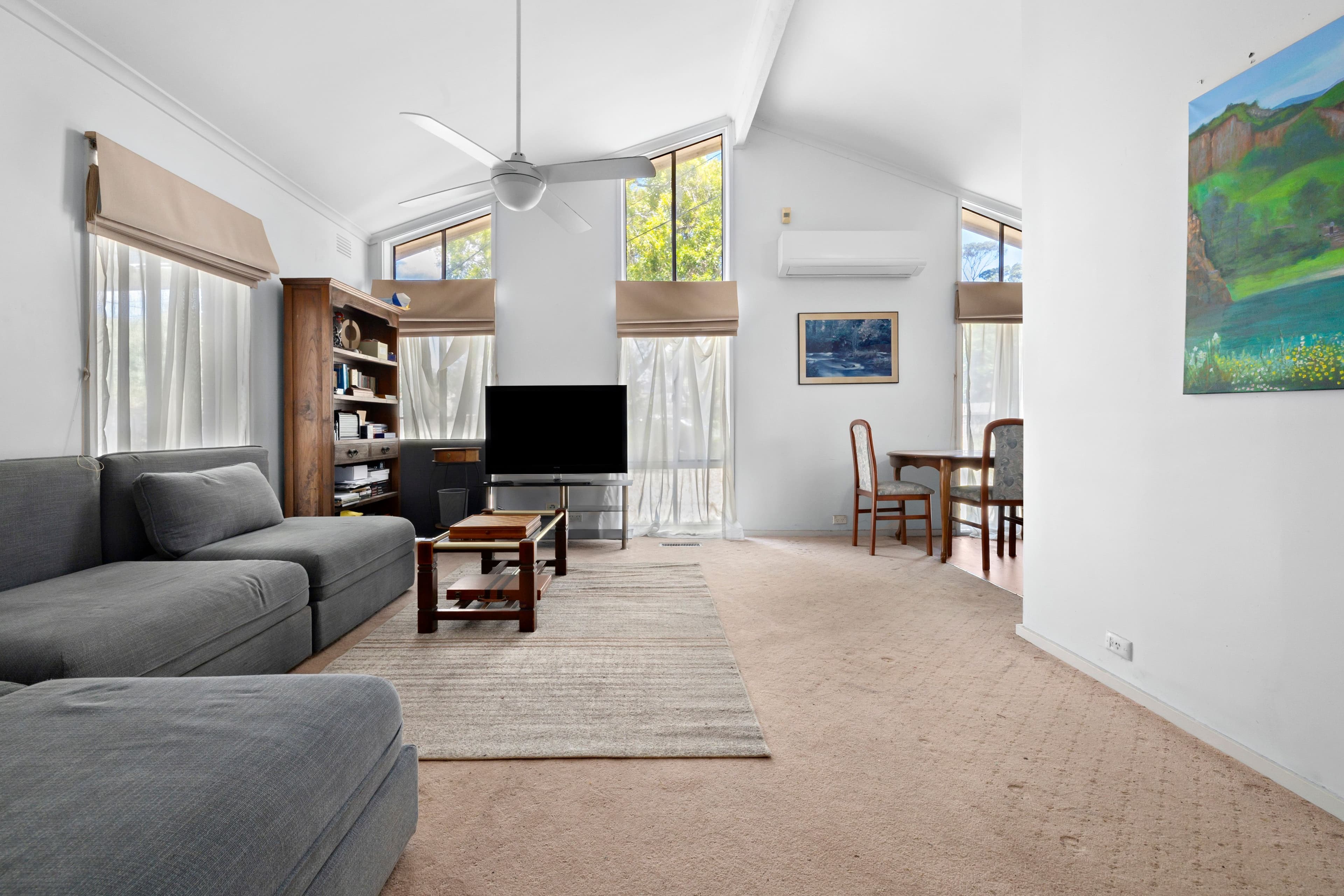 66 Lindrum Road, Frankston VIC 3199, Frankston - Thumbnail 2