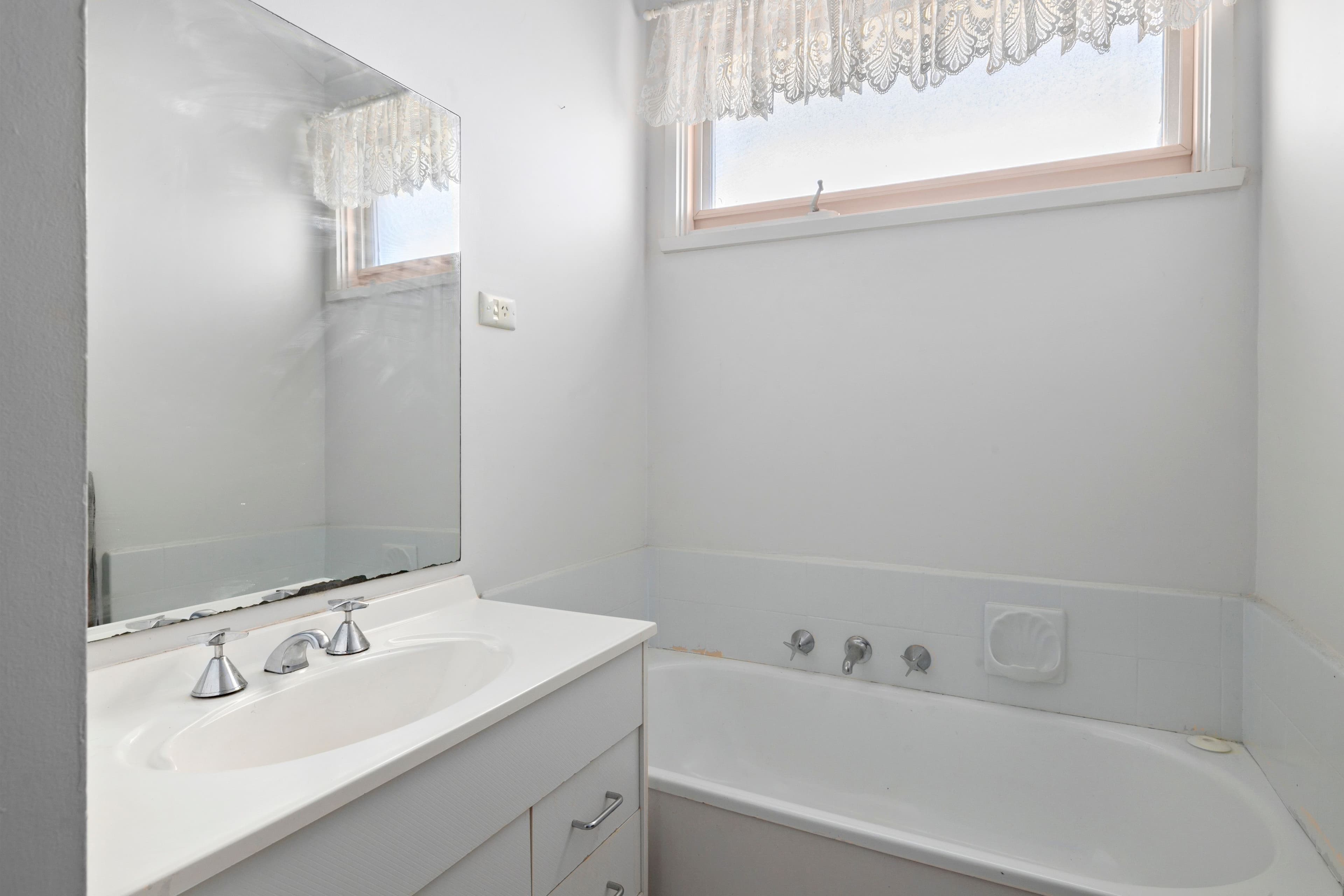 66 Lindrum Road, Frankston VIC 3199, Frankston - Thumbnail 6