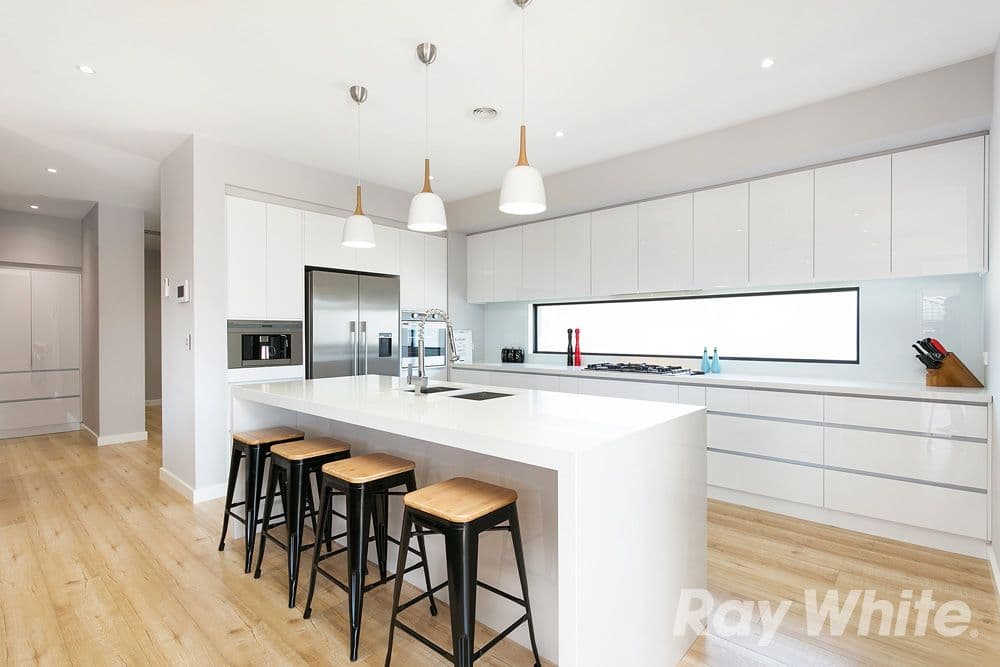 22 Perugia Avenue, Greenvale VIC 3059, Greenvale - Thumbnail 3
