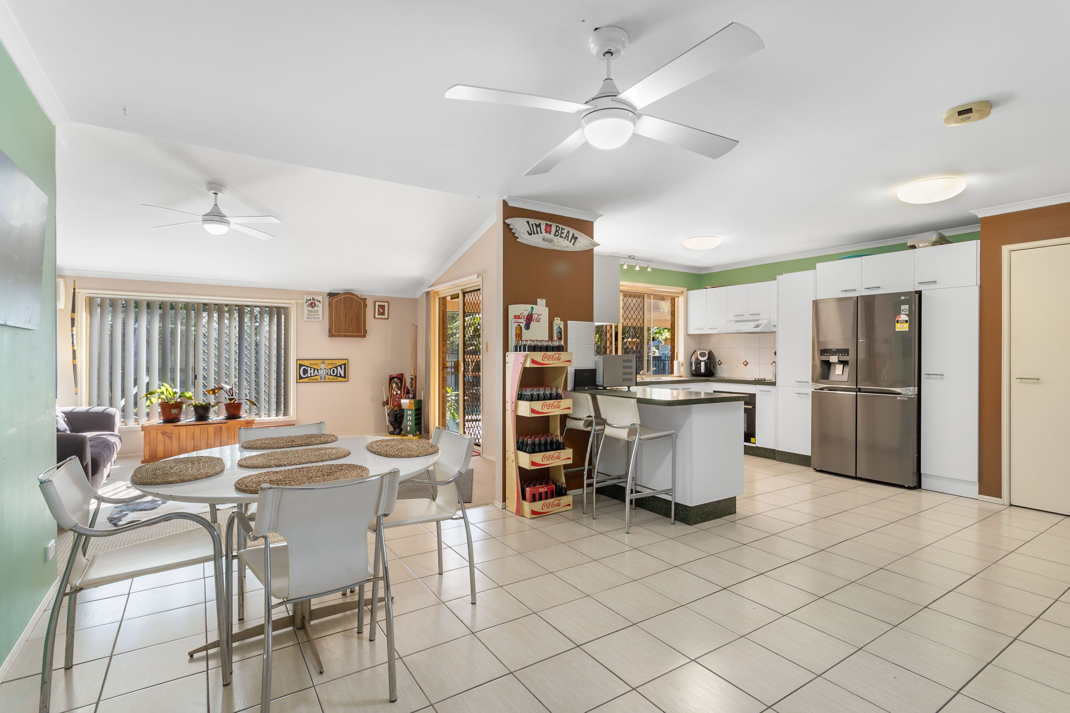94 Phillip Parade, Deception Bay QLD 4508, Deception Bay - Thumbnail 3