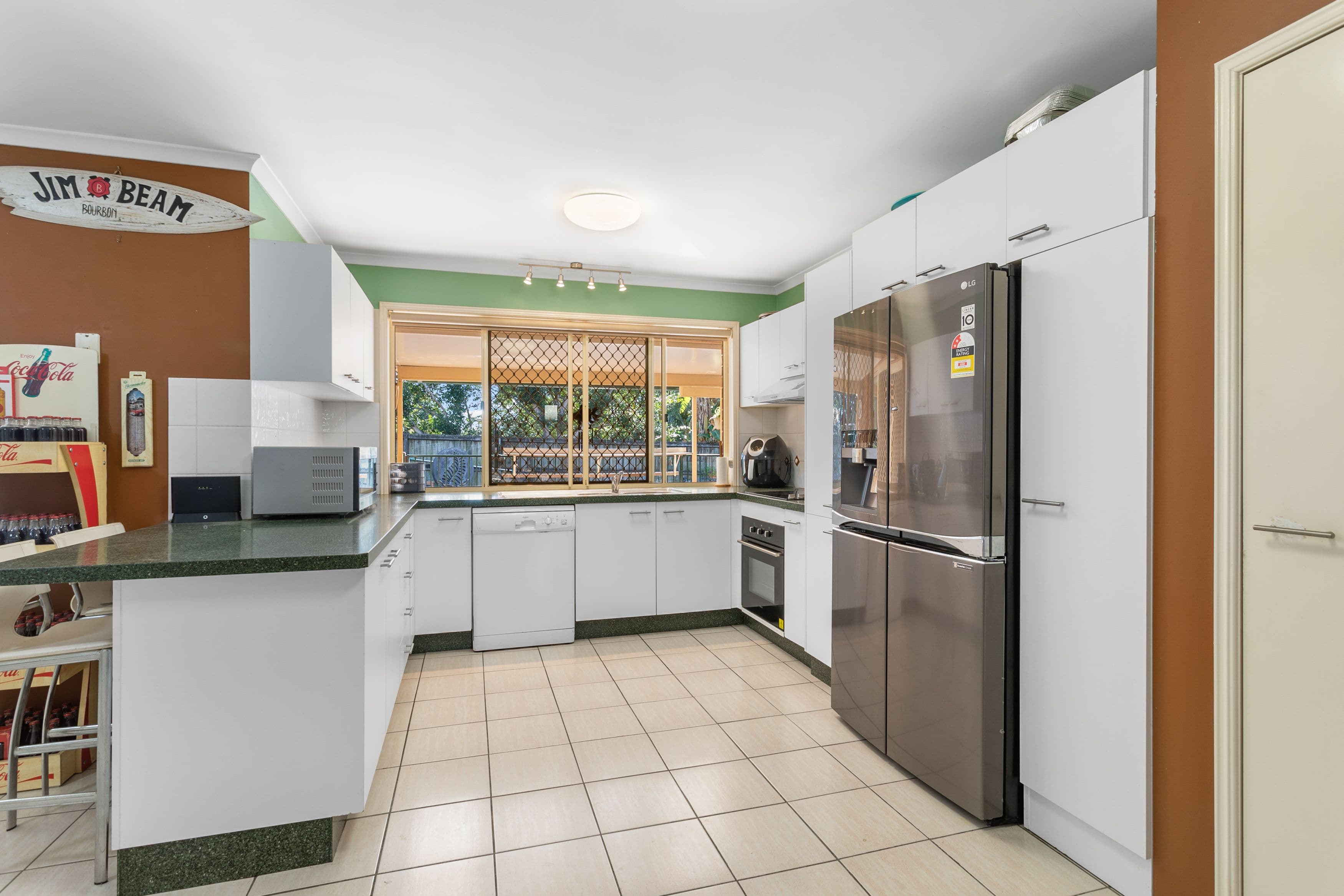 94 Phillip Parade, Deception Bay QLD 4508, Deception Bay - Thumbnail 6