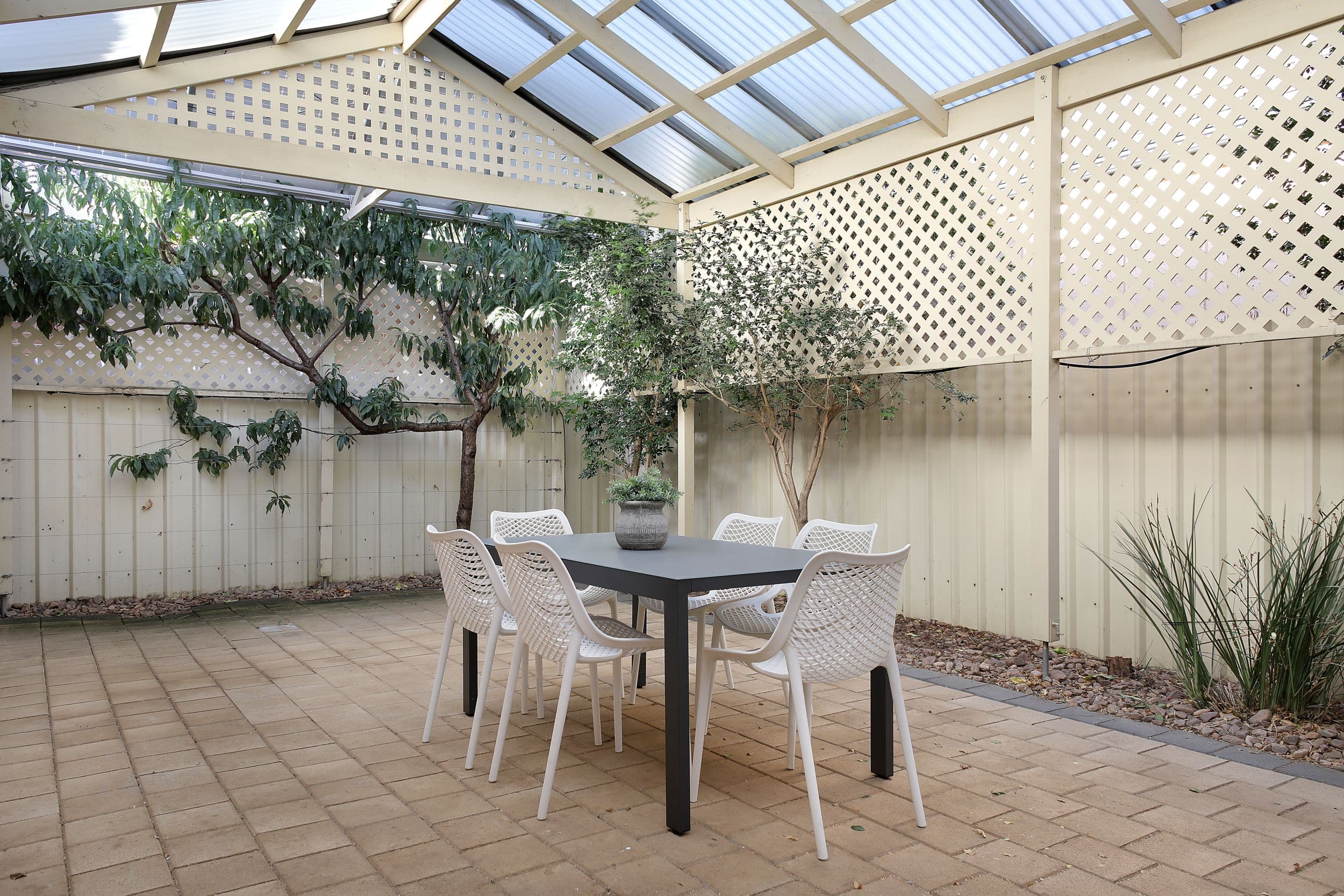 10 Mitton Avenue, Henley Beach SA 5022, Henley Beach - Thumbnail 3