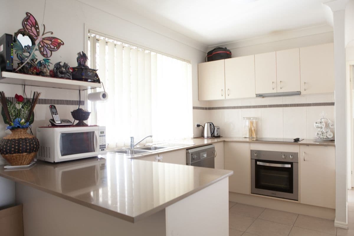 98 Avon Street, Leichhardt QLD 4305, Leichhardt - Thumbnail 5