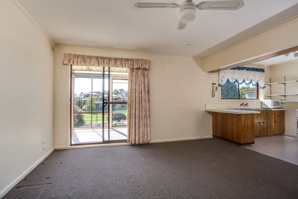39 Bishops Drive, Newnham TAS 7248, Newnham - Thumbnail 3