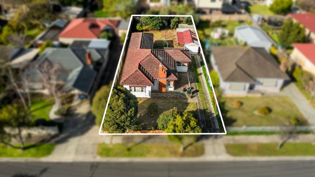 10 Leumear Street, Oakleigh East VIC 3166, Oakleigh East - Thumbnail 2