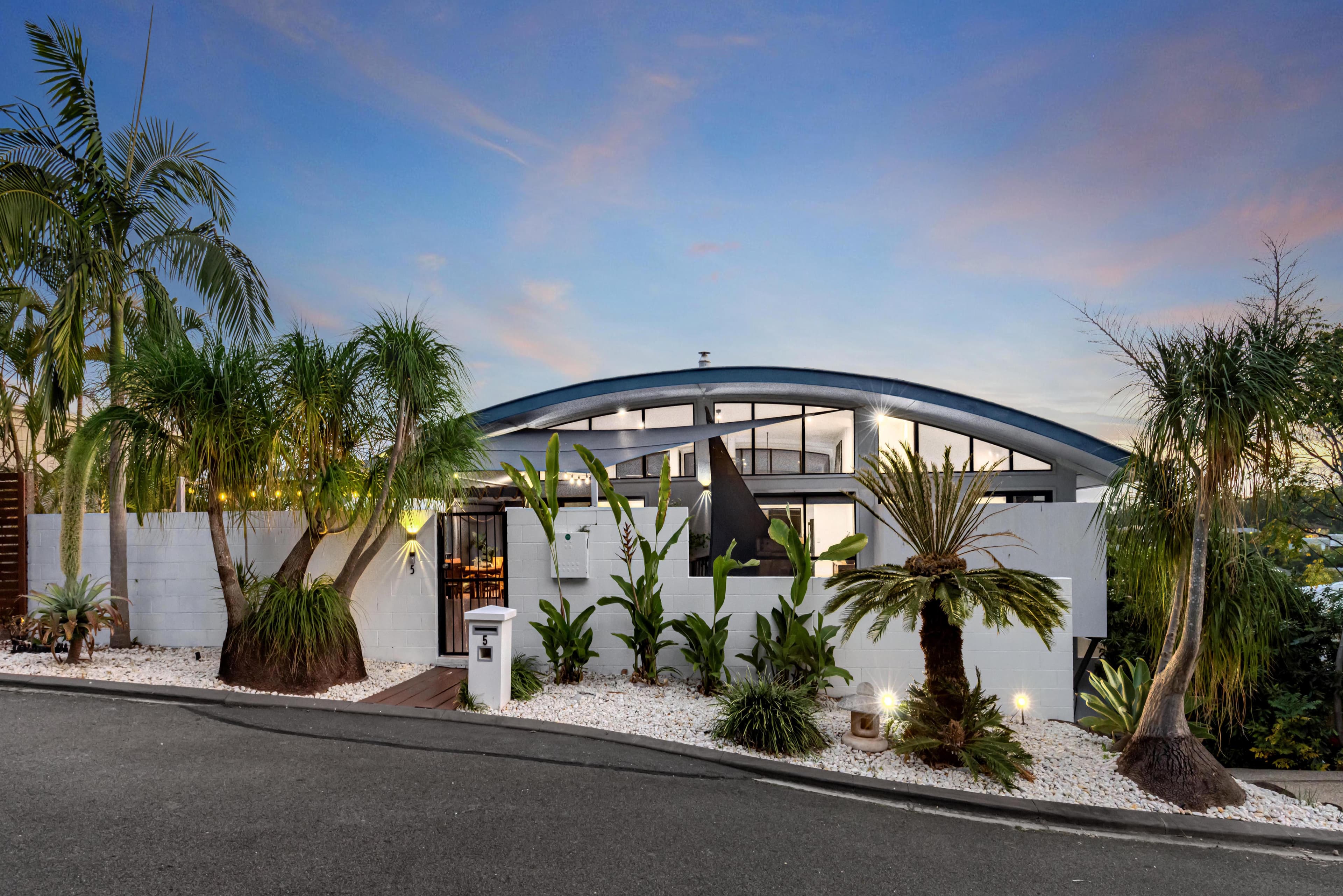 5 Cumberland Court, Carina Heights QLD 4152, Carina Heights - Thumbnail 2