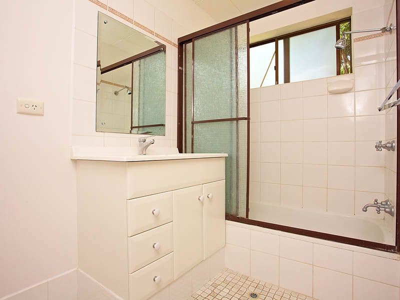 41 Holmesbrook Street, ASHGROVE QLD 4060, Ashgrove - Thumbnail 6