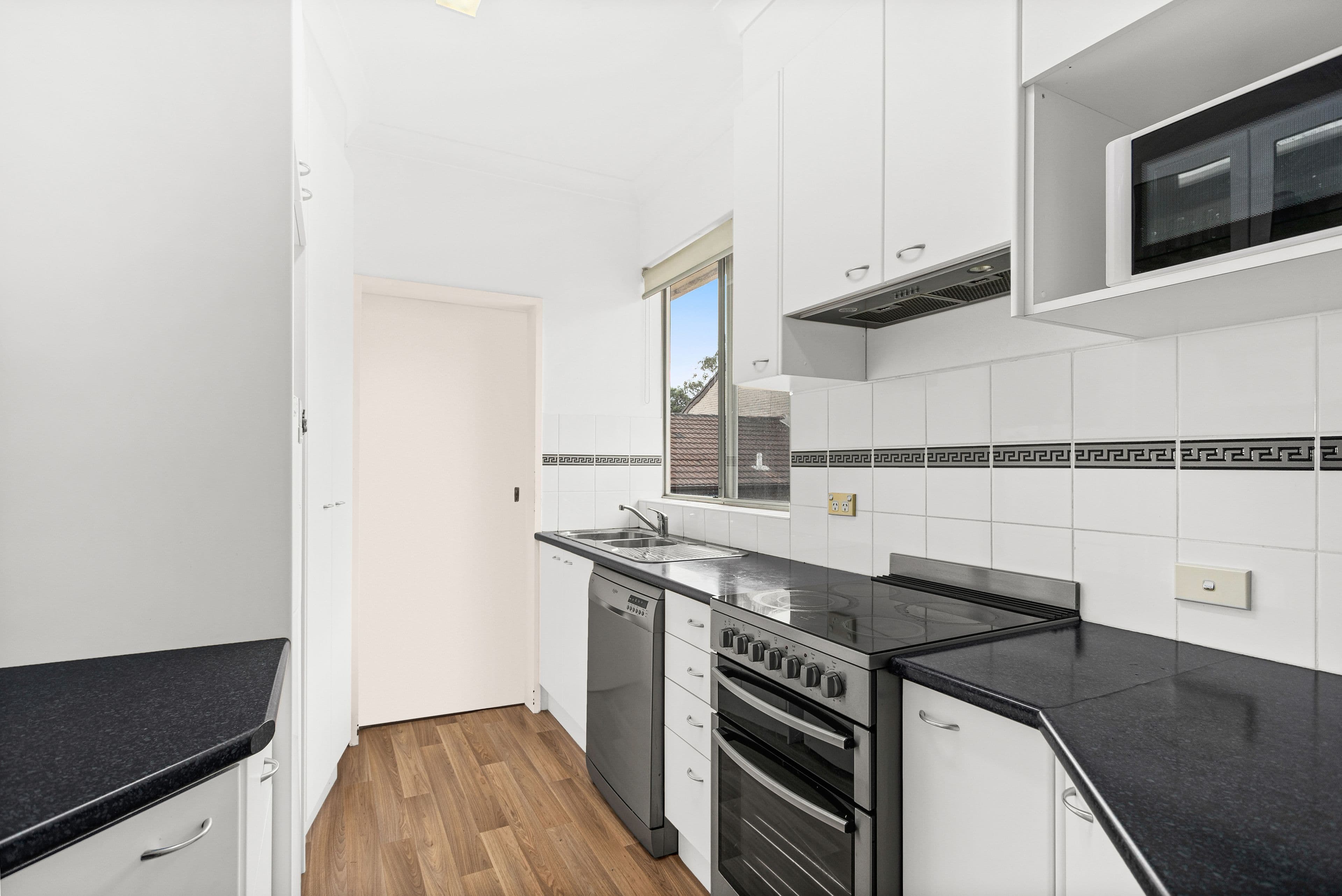 2a Jersey Avenue, Mortdale NSW 2223, Mortdale - Thumbnail 6