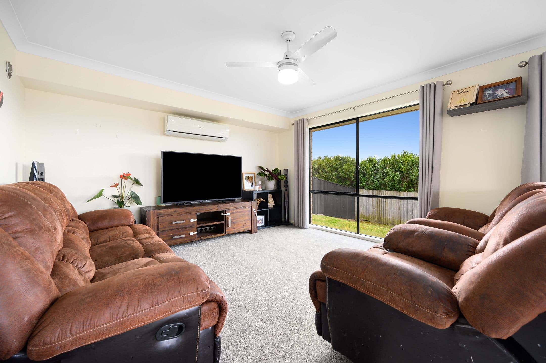77 Mcauley Parade, Pacific Pines QLD 4211, Pacific Pines - Thumbnail 5