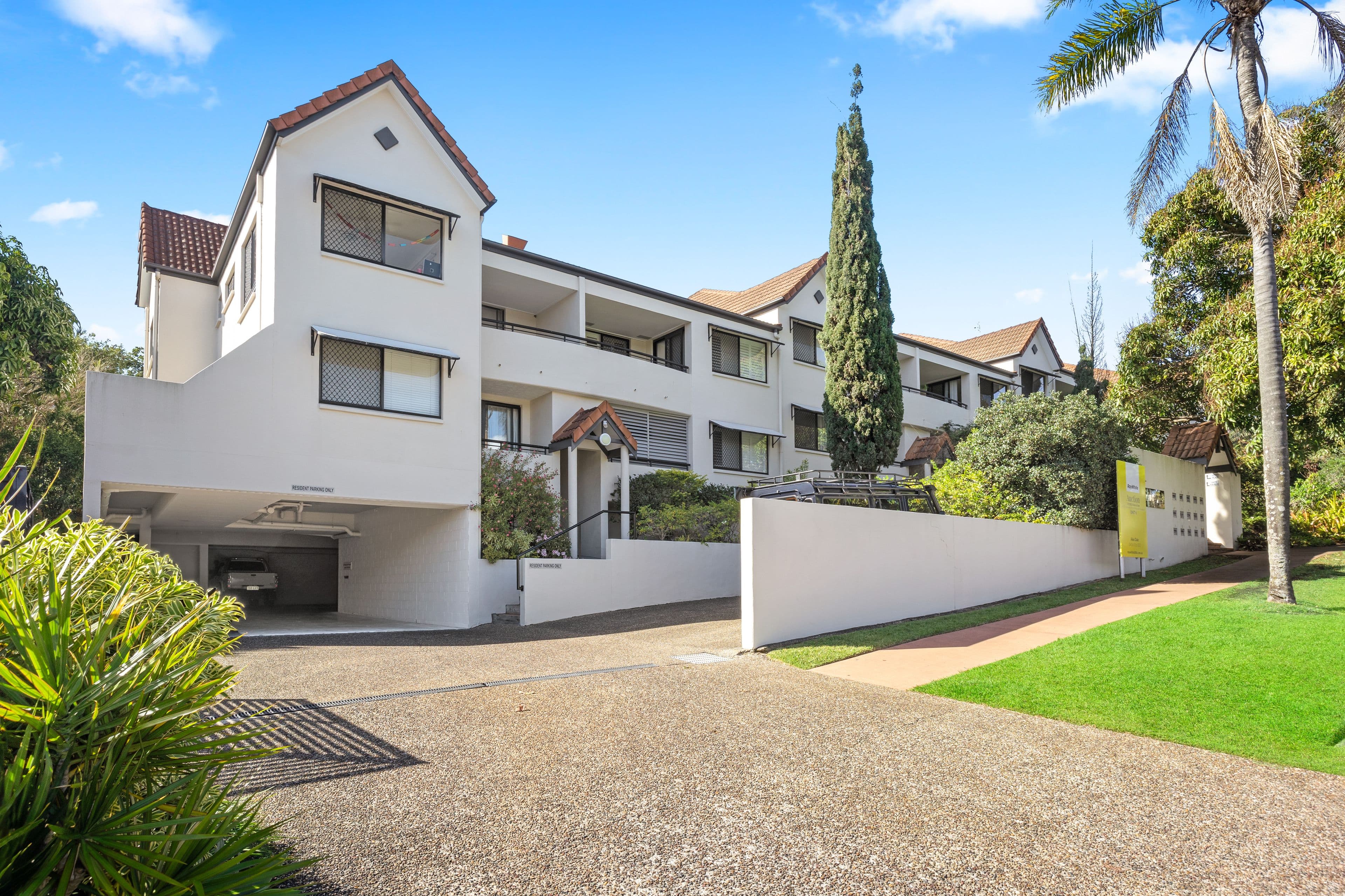 12-14 Lindsay Street, Alexandra Headland QLD 4572, Alexandra Headland - Thumbnail 3