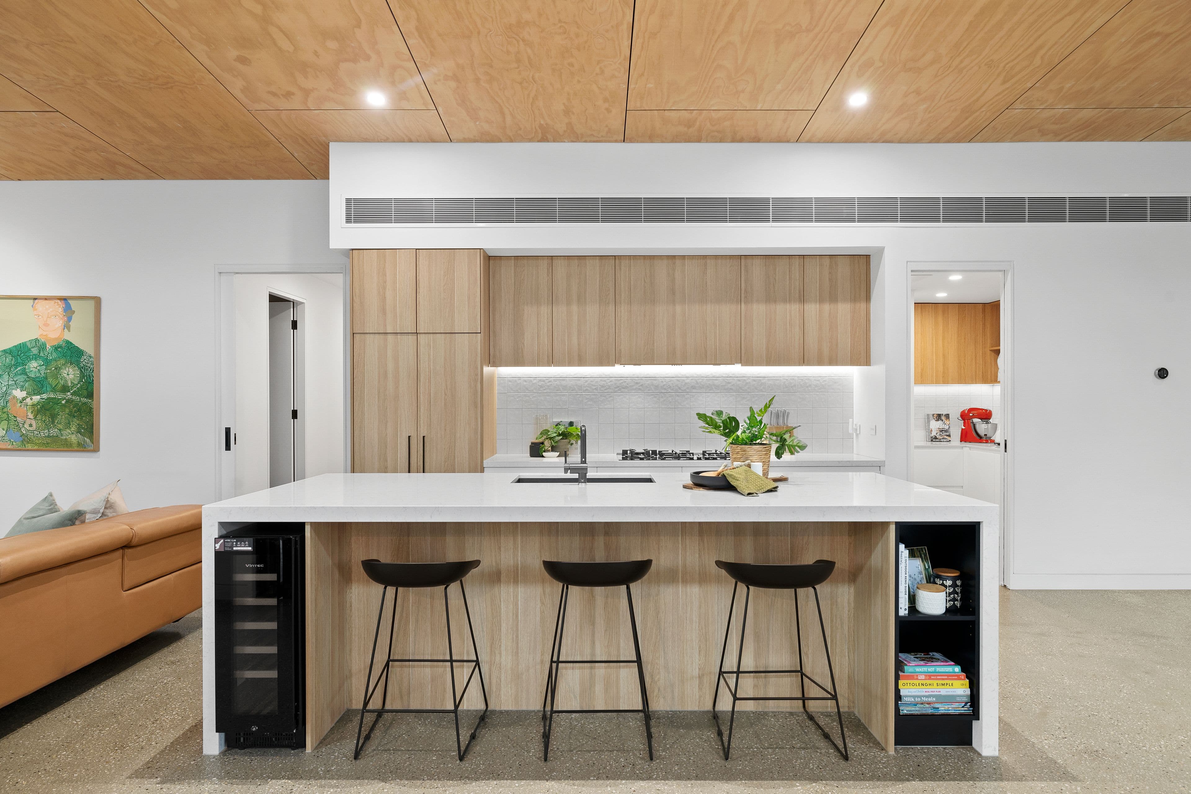 17 Gaydon Street, Ferntree Gully VIC 3156, Ferntree Gully - Thumbnail 2