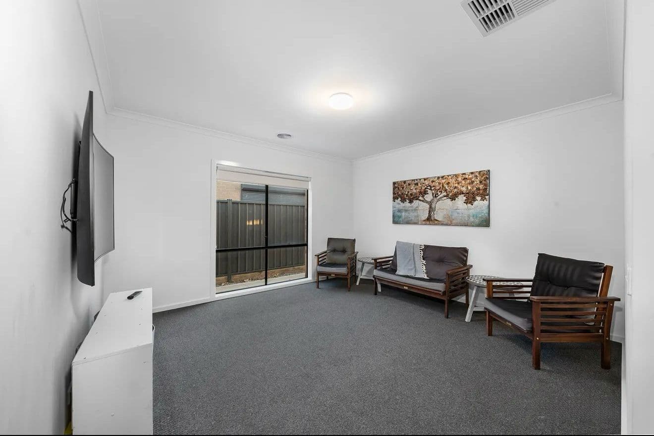 4 Pechanga Street, Tarneit VIC 3029, Tarneit - Thumbnail 5
