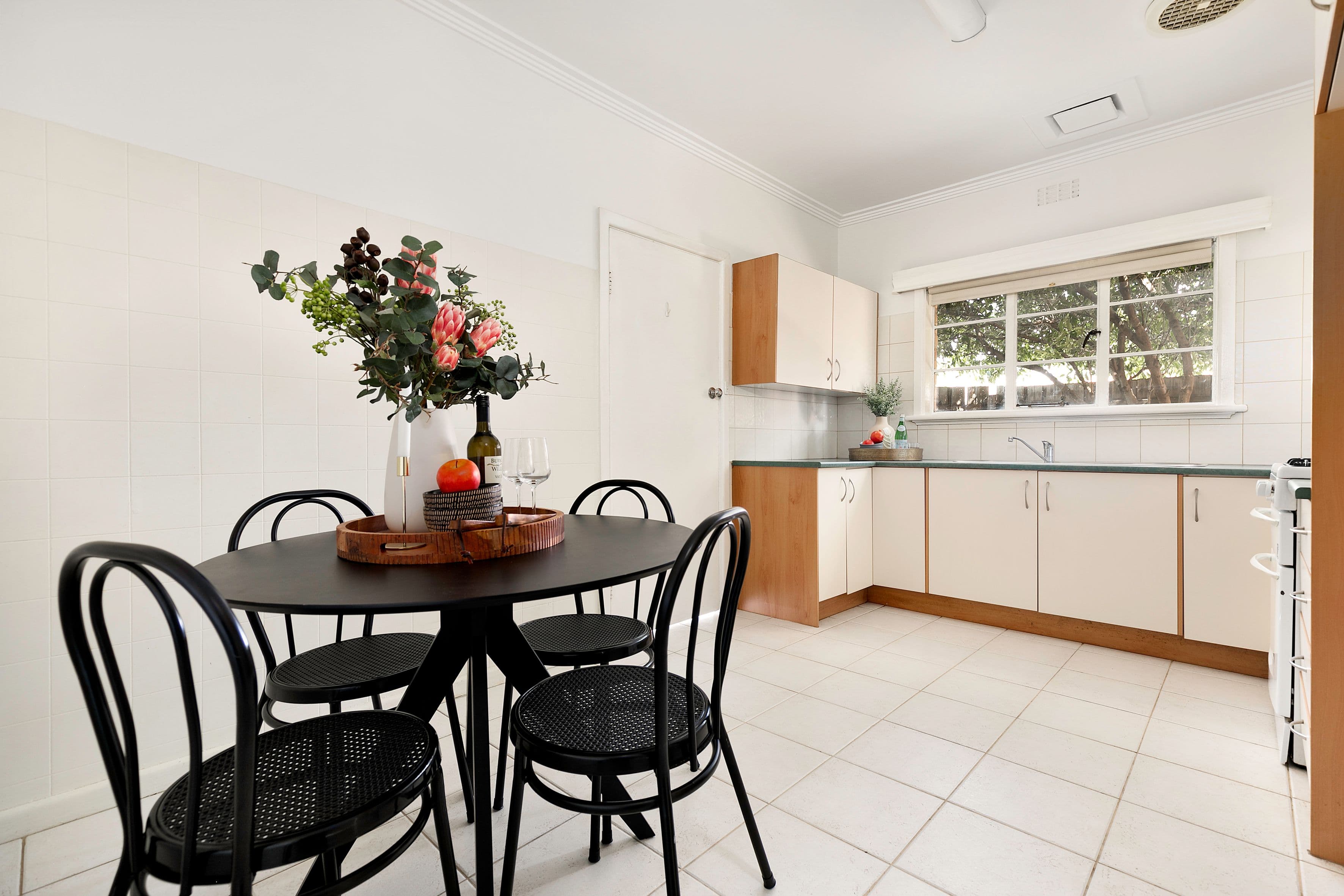 45 Matthews Avenue, Airport West VIC 3042, Airport West - Thumbnail 4