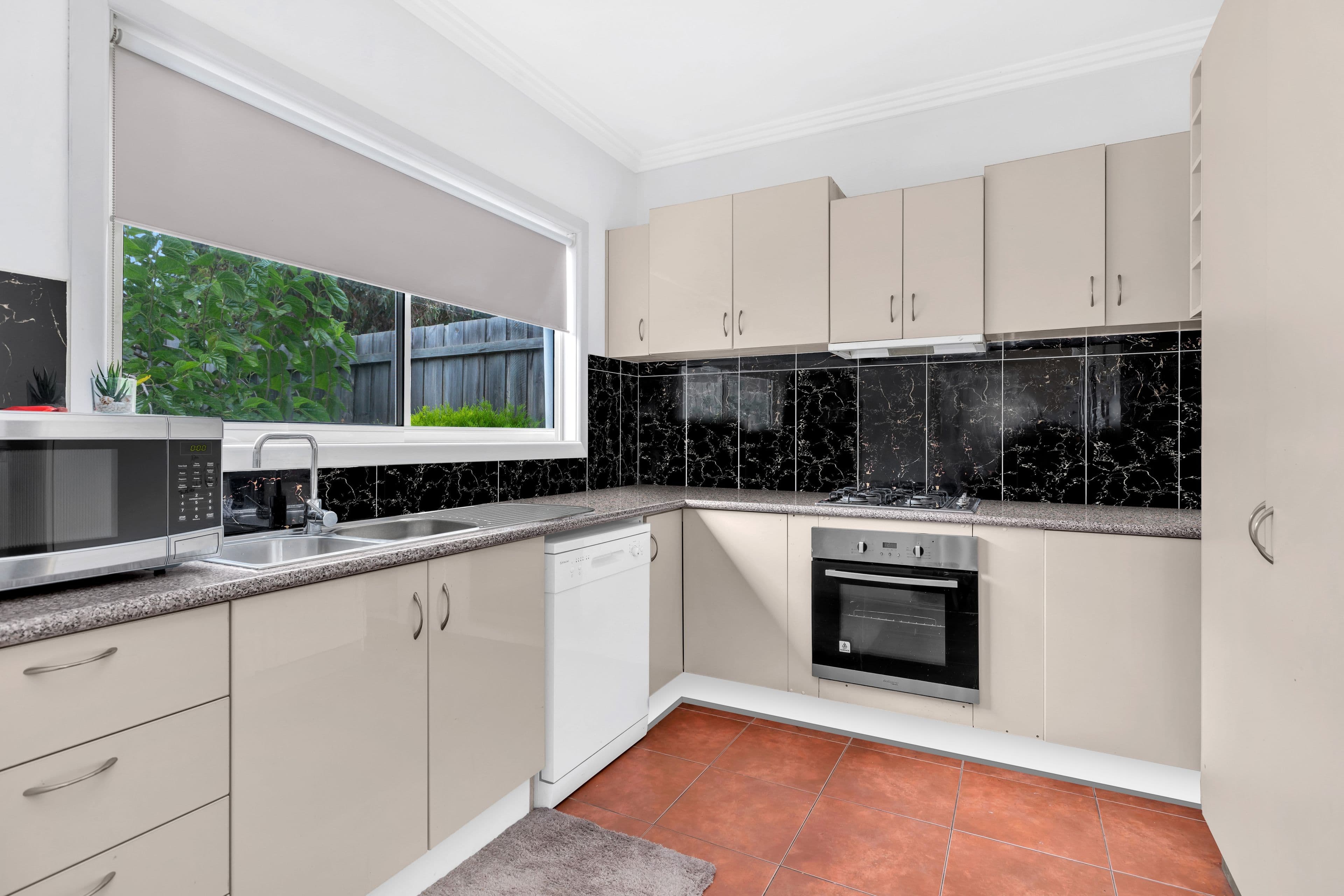 2A Retreat Place, Werribee VIC 3030, Werribee - Thumbnail 4