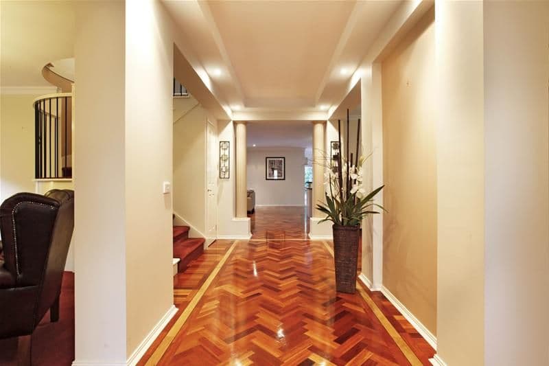10 Zelkova Terrace, BUNDOORA VIC 3083, Bundoora - Thumbnail 2