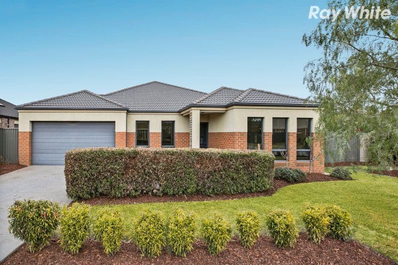 17 Everly Circuit, Pakenham VIC 3810, Pakenham - Image 1