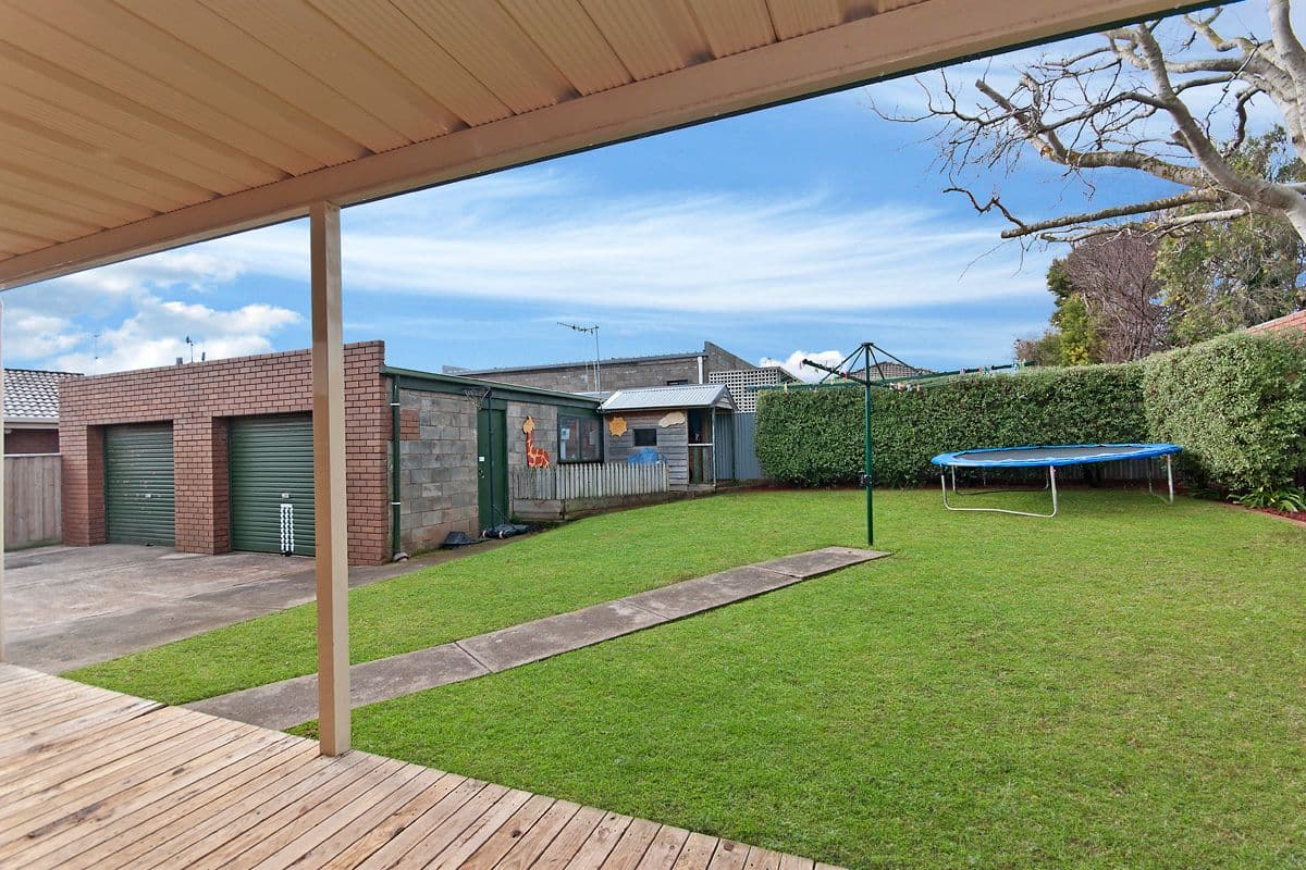 114 Laverock Road, WARRNAMBOOL VIC 3280, Warrnambool - Thumbnail 4