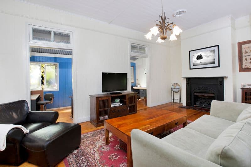 23 Audenshaw Street, HIGHGATE HILL QLD 4101, Highgate Hill - Thumbnail 2
