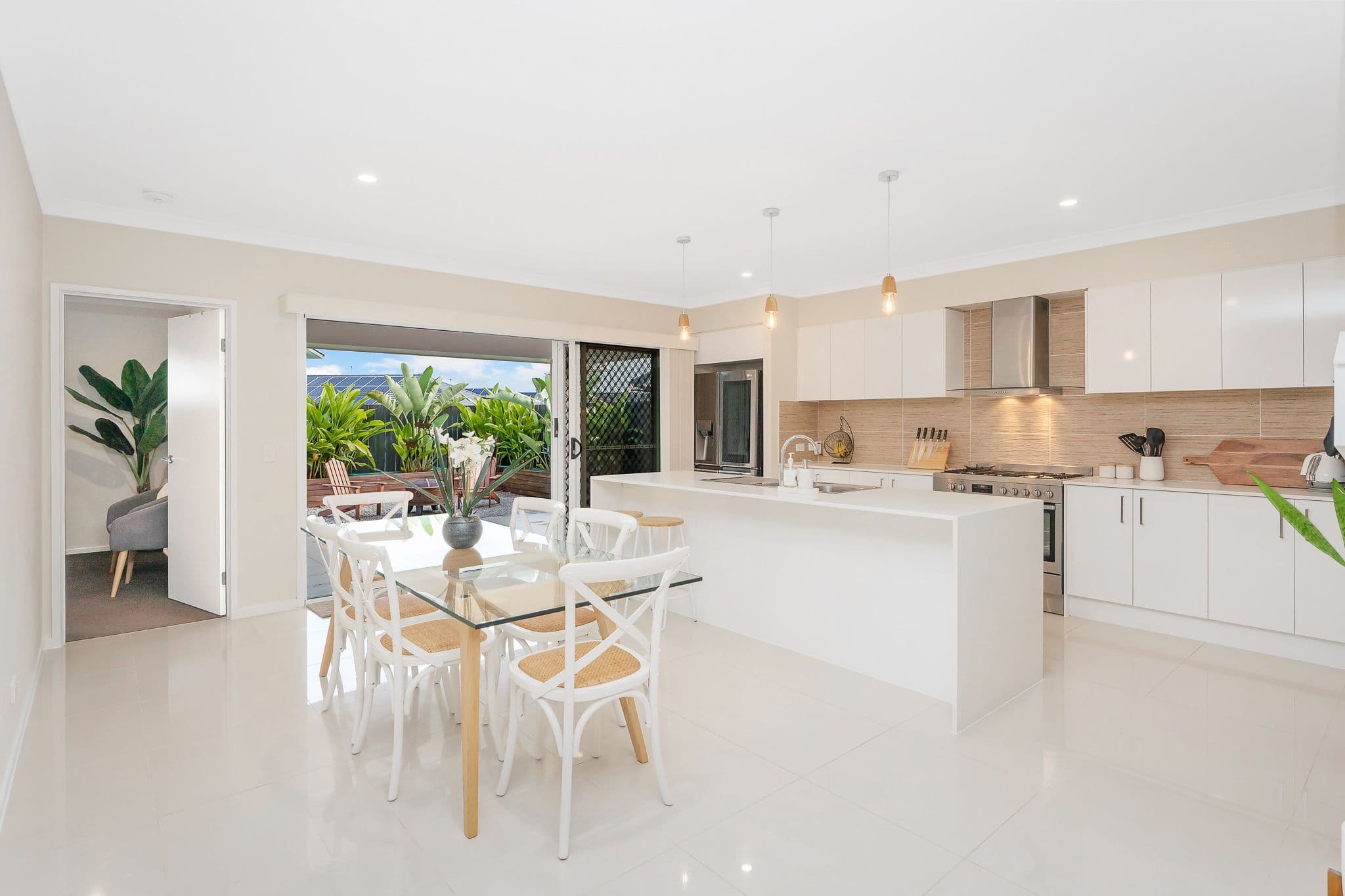 6 Swanson Street, Mango Hill QLD 4509, Mango Hill - Thumbnail 2