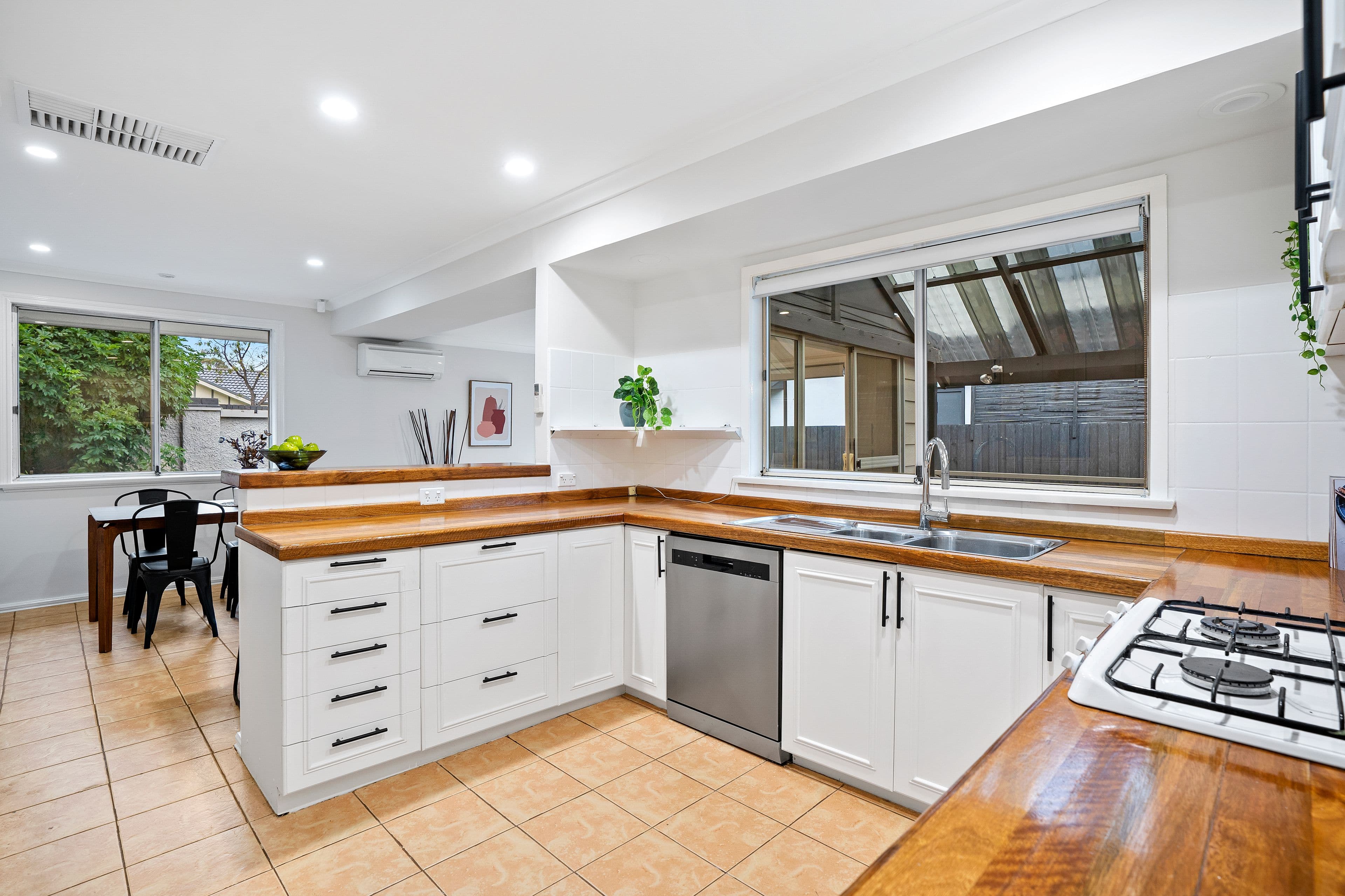 37 Orange Grove, Bayswater VIC 3153, Bayswater - Thumbnail 3