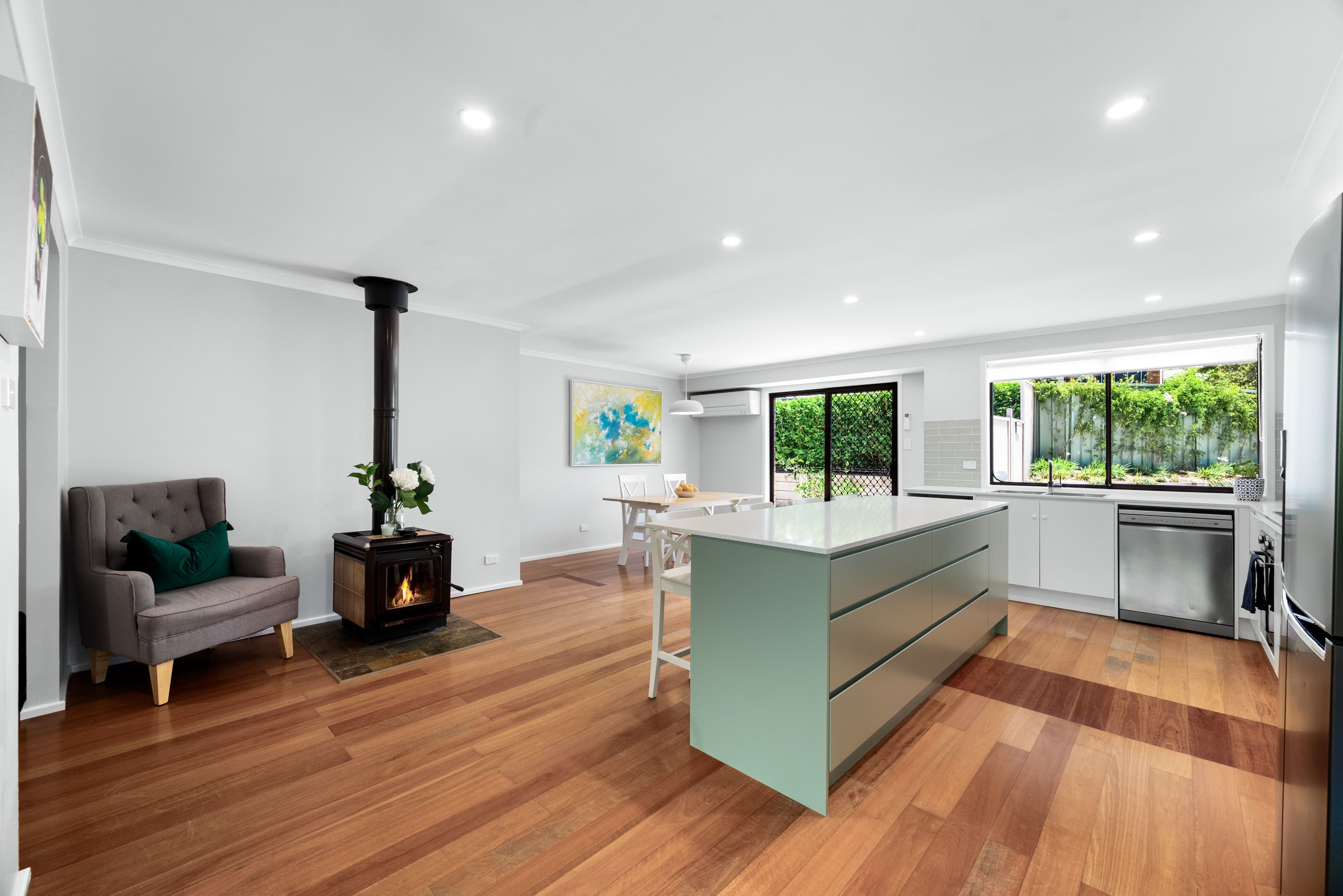 12 Graphite Place, Eagle Vale NSW 2558, Eagle Vale - Thumbnail 4