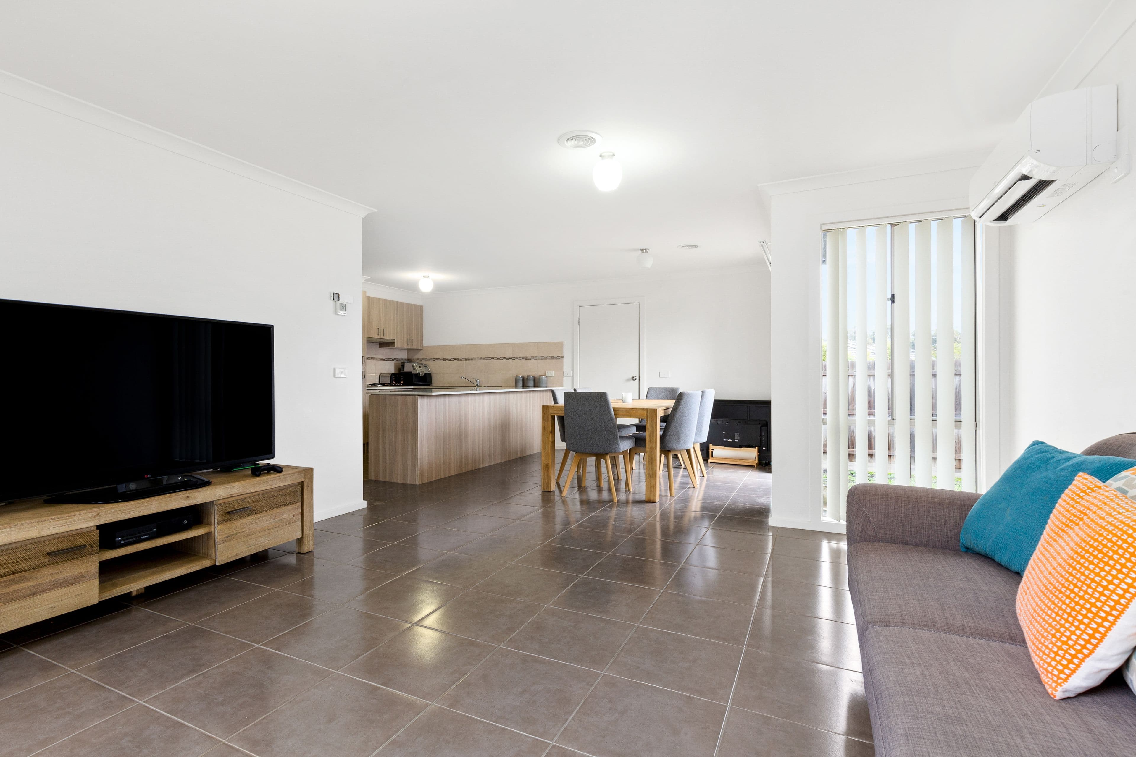 9 Shakespeare Court, Drouin VIC 3818, Drouin - Thumbnail 3