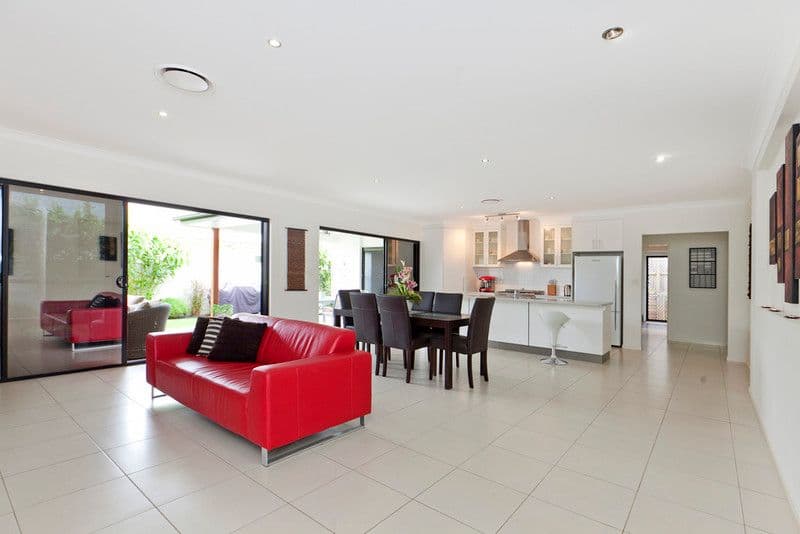 13 North Haven Place, WELLINGTON POINT QLD 4160, Wellington Point - Thumbnail 3