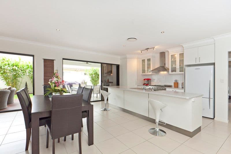 13 North Haven Place, WELLINGTON POINT QLD 4160, Wellington Point - Thumbnail 6