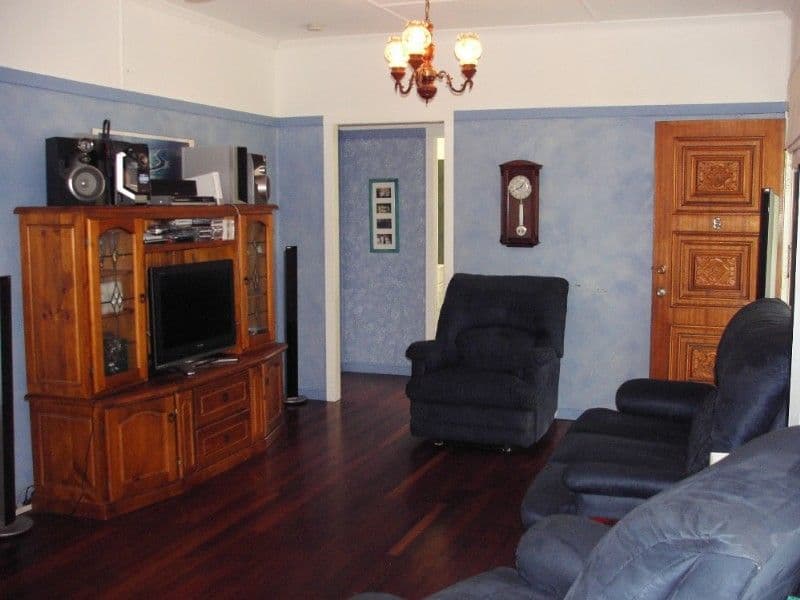 6 Martin Street, PARK AVENUE QLD 4701, Park Avenue - Thumbnail 2