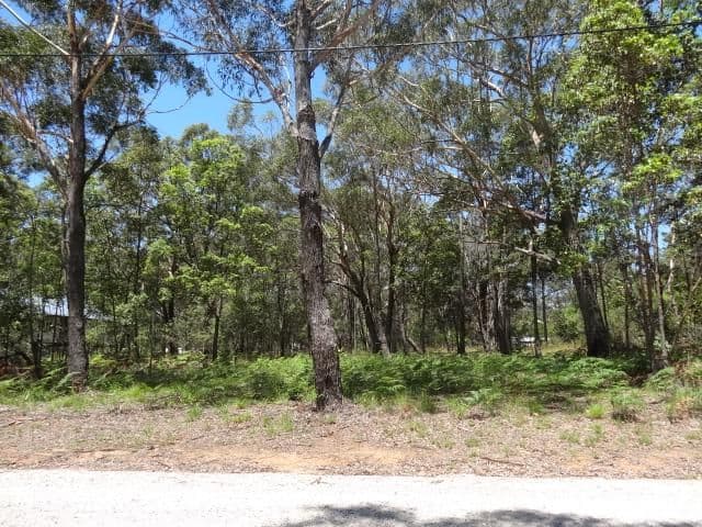 17 Bowen Street, Russell Island QLD 4184, Russell Island - Thumbnail 2