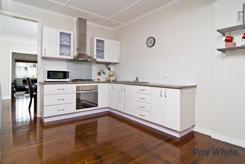 16 Rhodes Street, Stafford QLD 4053, Stafford - Thumbnail 6