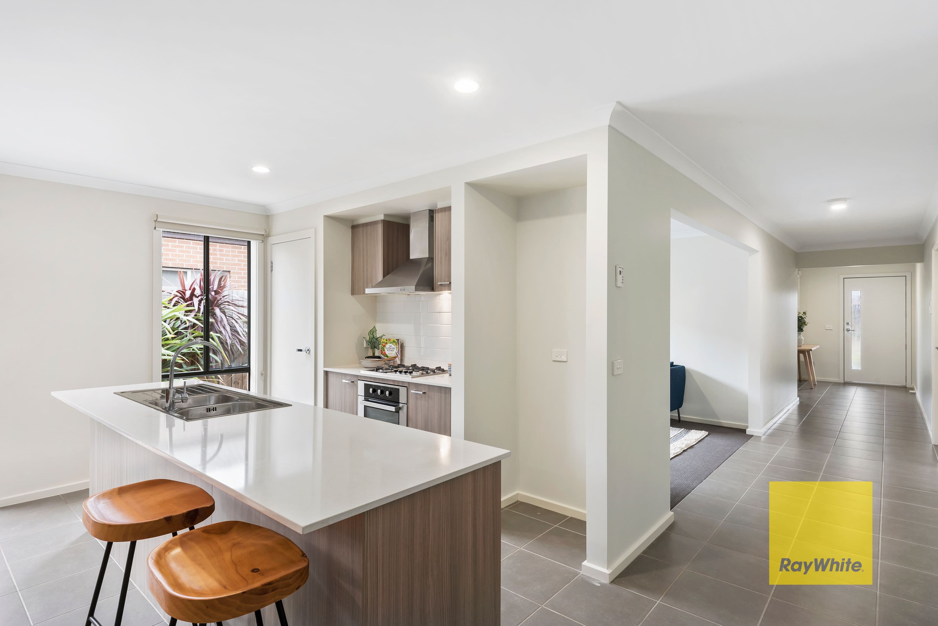 6 Badminton Court, Marshall VIC 3216, Marshall - Thumbnail 4