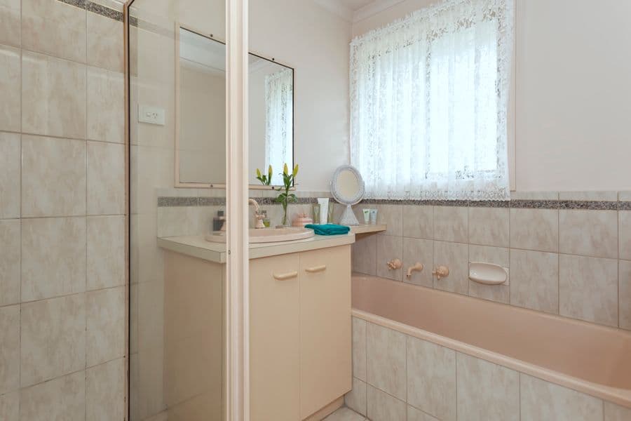 3 Sandra Street, MELTON VIC 3337, Melton - Thumbnail 8