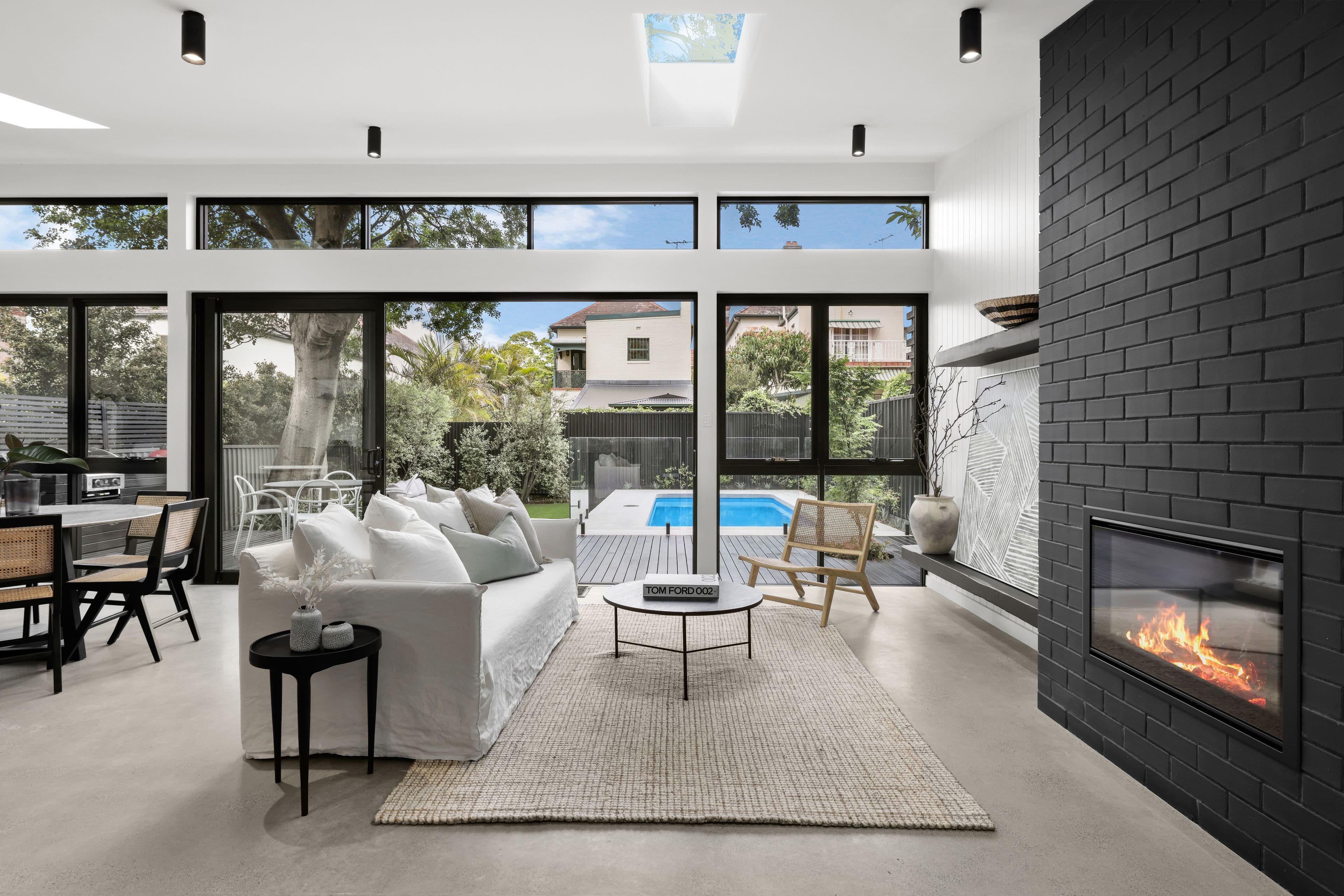 9 Harrow Road, Stanmore NSW 2048, Stanmore - Thumbnail 2