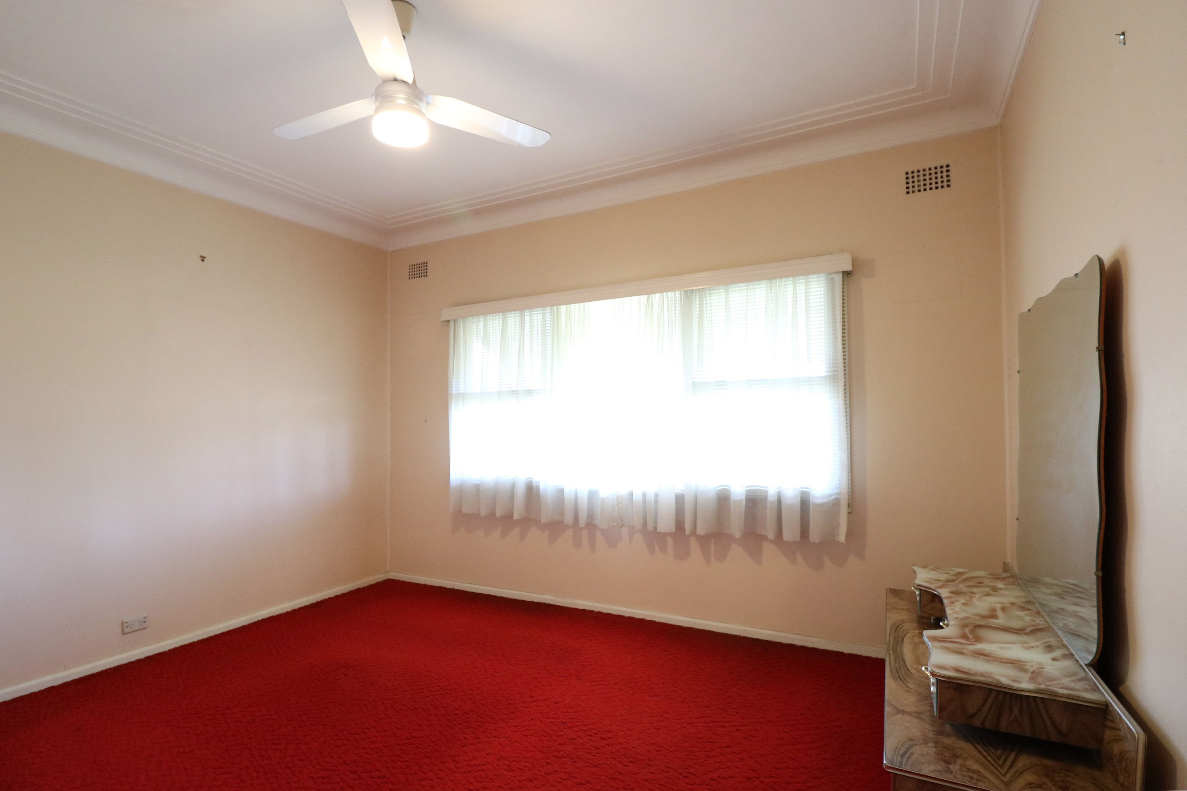 13 Rose Avenue, Mount Pritchard - Thumbnail 4