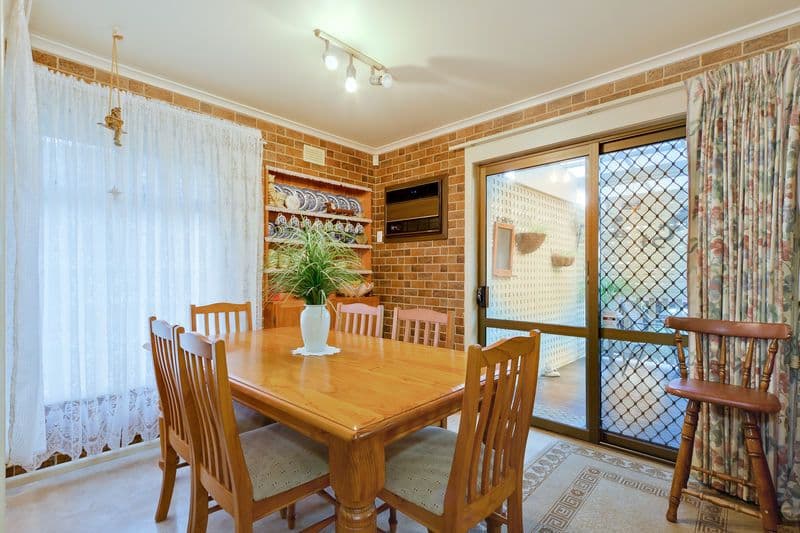 5 Paton Court, GREENSBOROUGH VIC 3088, Greensborough - Thumbnail 3