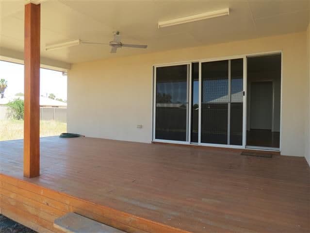 15 Bassett Court, Roma QLD 4455, Roma - Thumbnail 3
