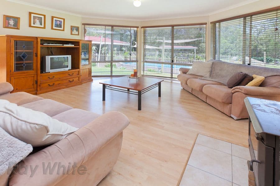 32 Tigercat Court, GREENBANK QLD 4124, Greenbank - Thumbnail 6