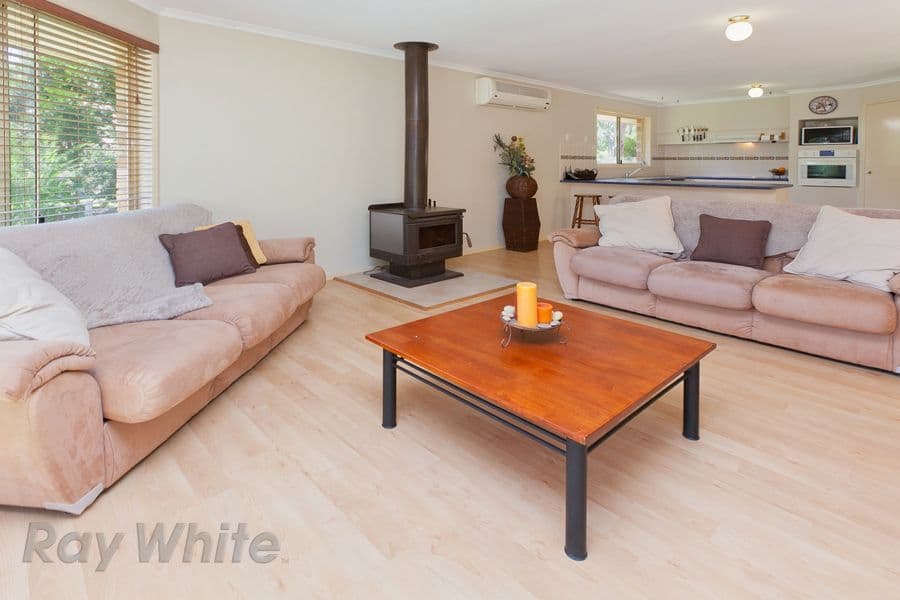 32 Tigercat Court, GREENBANK QLD 4124, Greenbank - Thumbnail 7