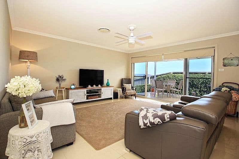 25 The Gables, Berry - Thumbnail 2