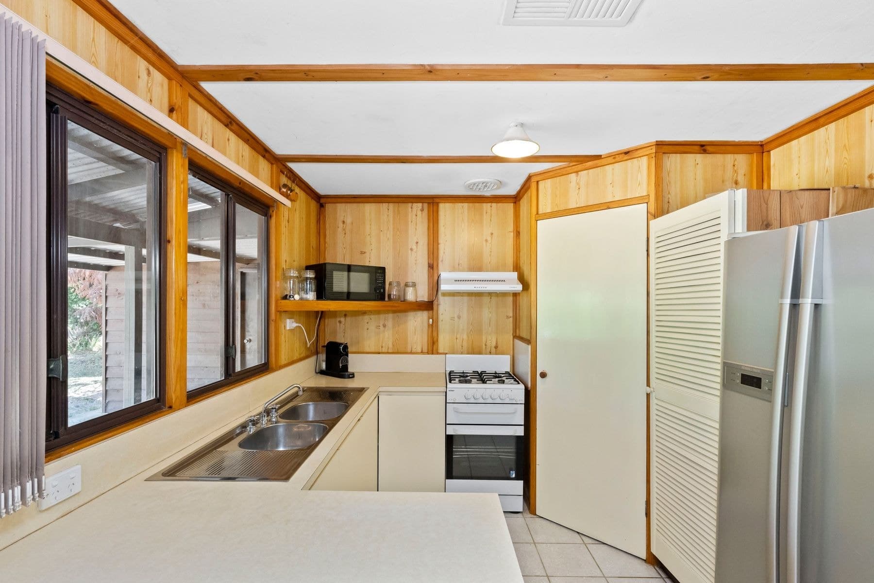 19 Boronia Close, Pinjarra WA 6208, Pinjarra - Thumbnail 4