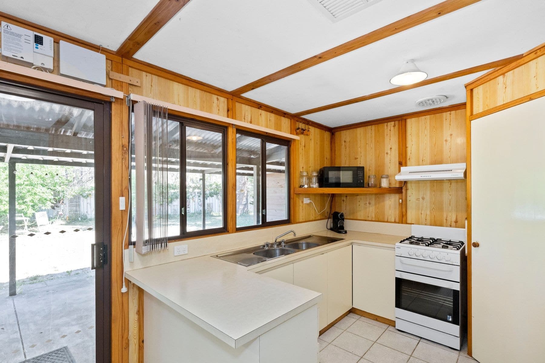 19 Boronia Close, Pinjarra WA 6208, Pinjarra - Thumbnail 5