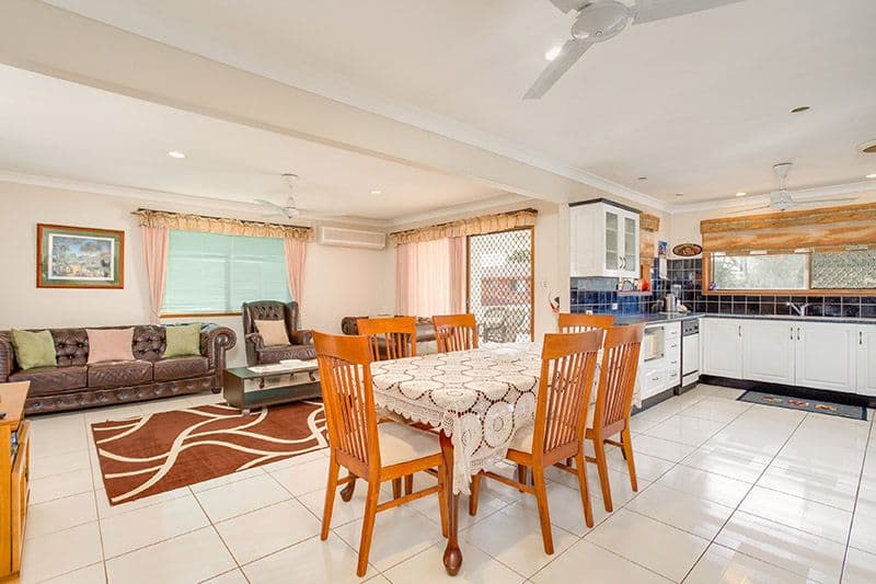 33 Claret Street, CARSELDINE QLD 4034, Carseldine - Thumbnail 2