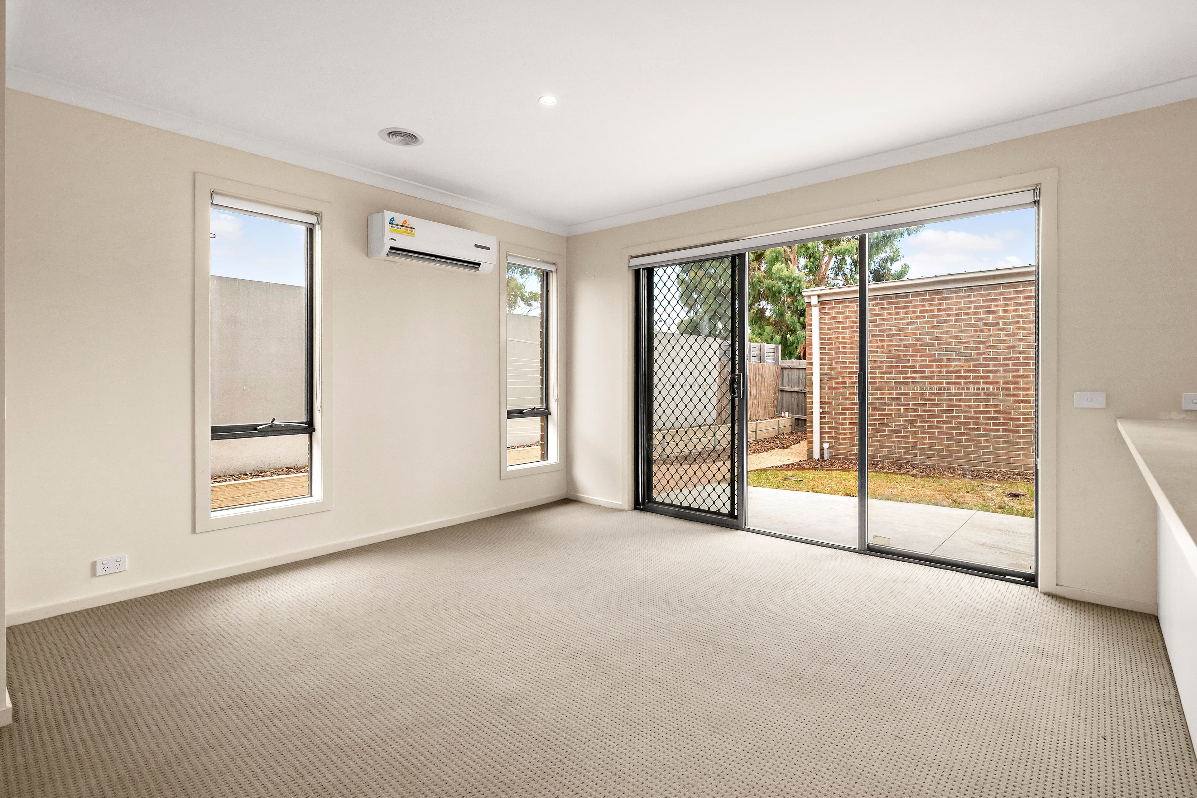 19 Marot Way, Mernda VIC 3754, Mernda - Thumbnail 4