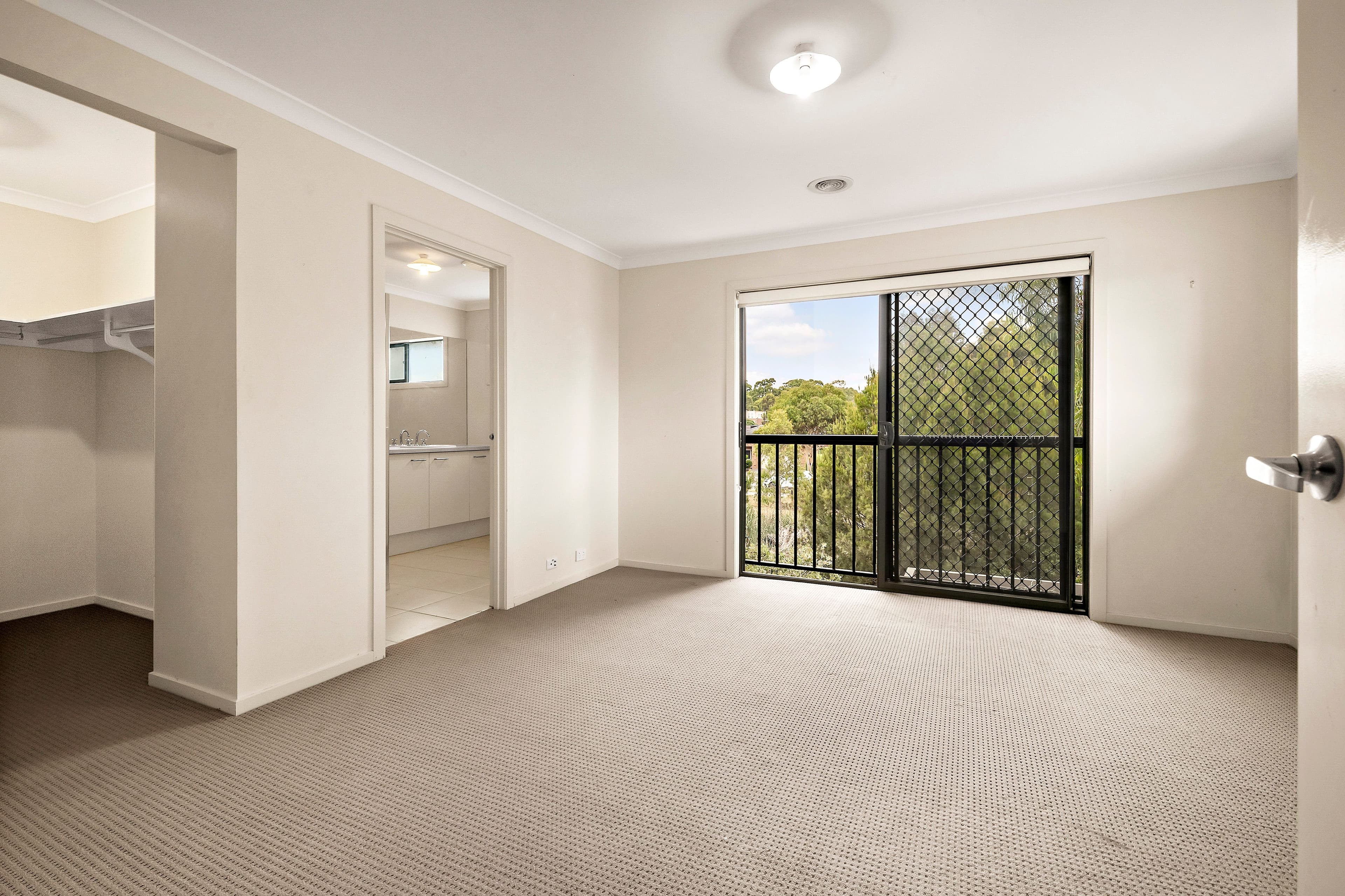 19 Marot Way, Mernda VIC 3754, Mernda - Thumbnail 7