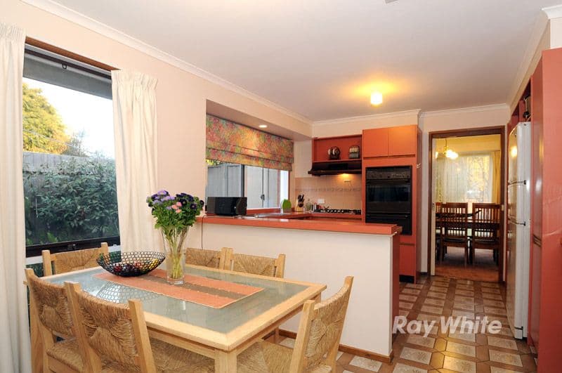 4 Vista Crescent, ROWVILLE VIC 3178, Rowville - Thumbnail 5