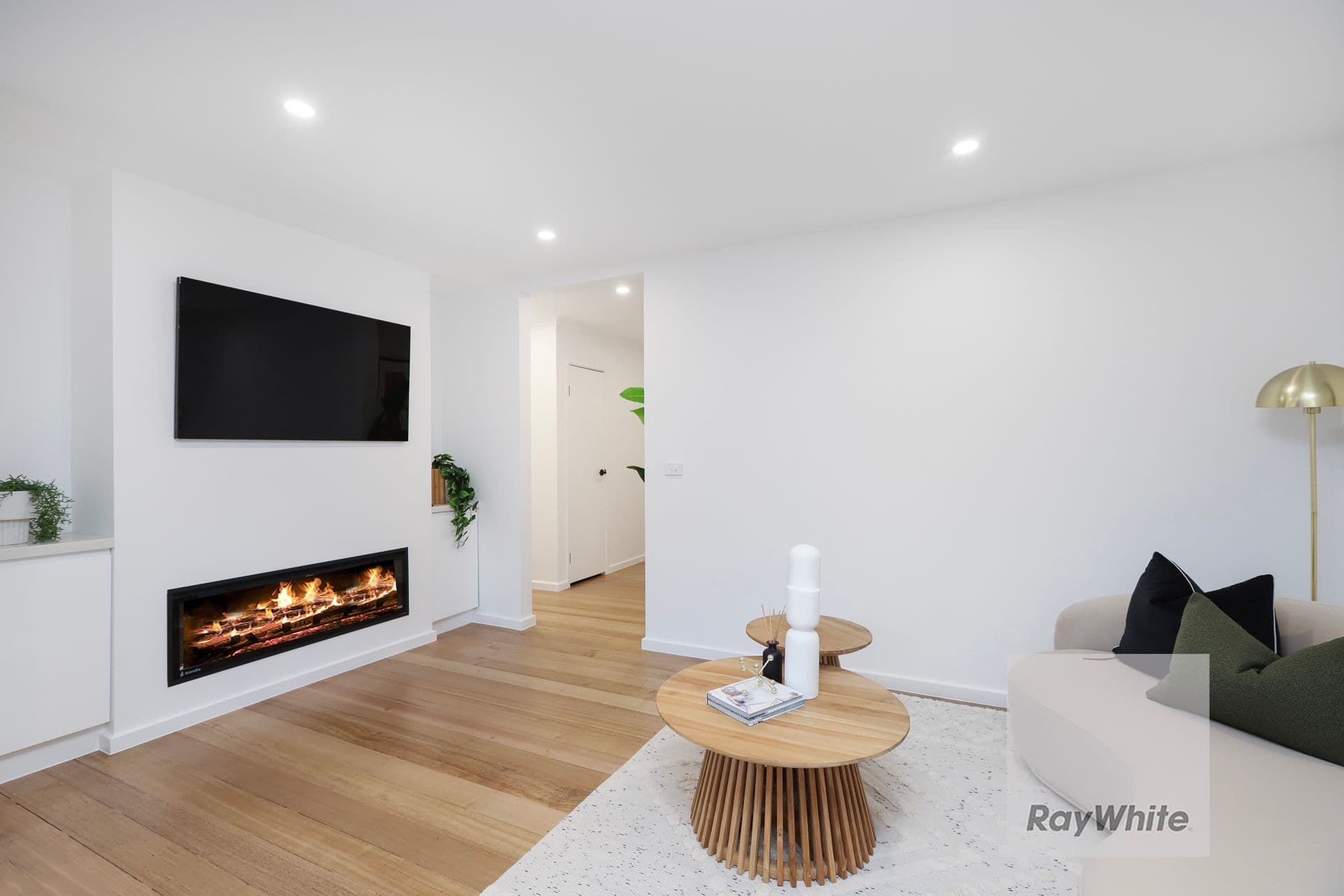 2 Townsend Avenue, Gladstone Park VIC 3043, Gladstone Park - Thumbnail 6